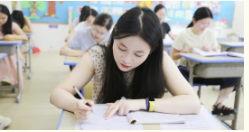 以考促学强素养 深耕课标提师能